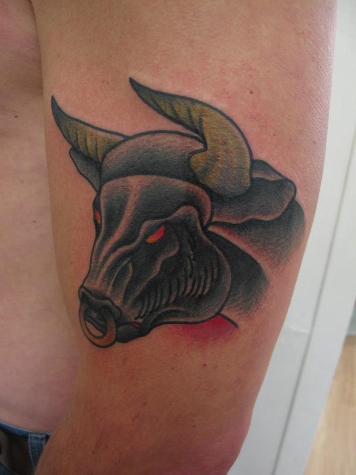 Traditional Bull Tattoo On Left Half Sleeve