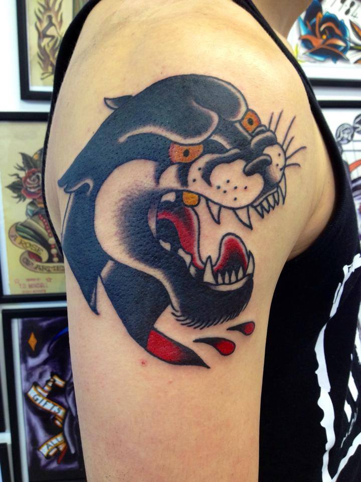 Traditional Panther Head Tattoo On Right Shoulder