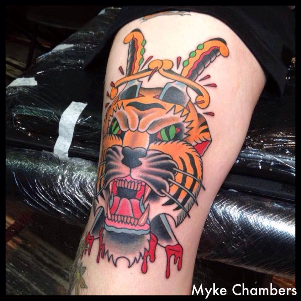 Traditional Two Knife In Tiger Head Tattoo Design For Half Sleeve