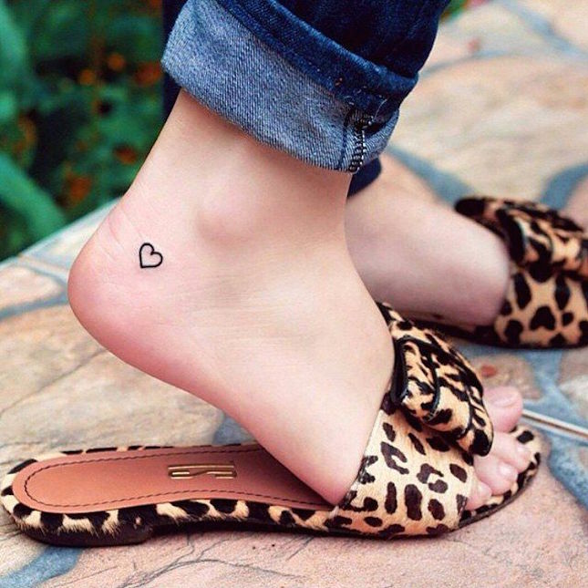 Black Outline Heart Tattoo On Right Ankle