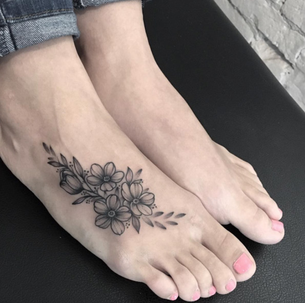 Classic Black And Grey Flowers Tattoo On Girl Right Foot