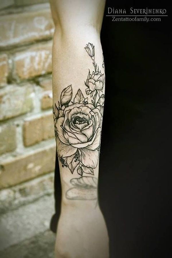 Classic Black And Grey Flowers Tattoo On Right Arm