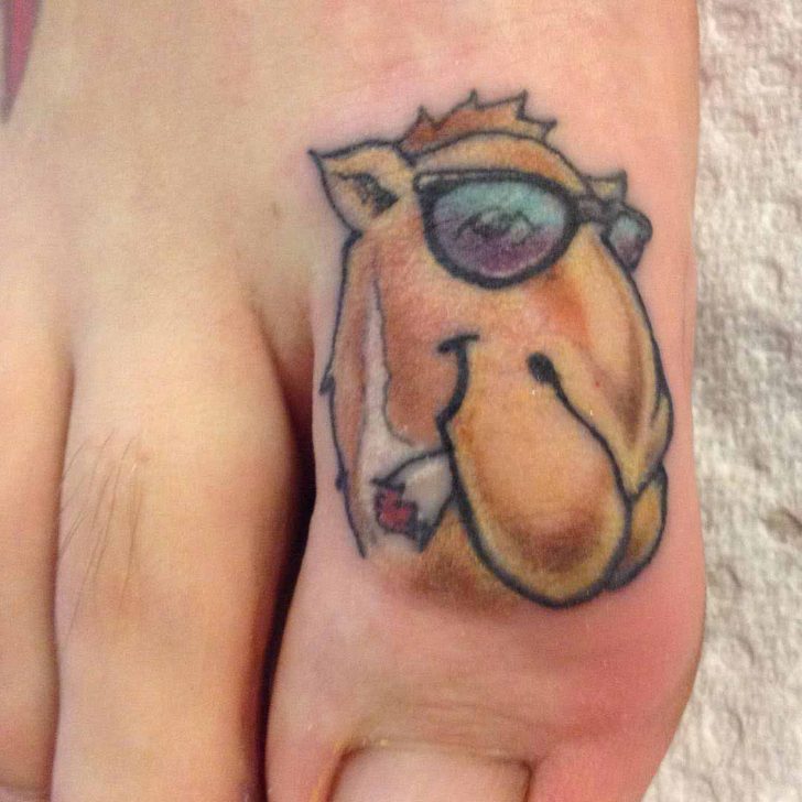 Cool Camel Head Tattoo On Left Foot Toe