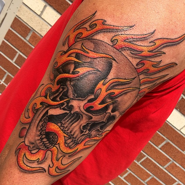 Cool Skull With Fire And Flame Tattoo On Left Half Sleeve