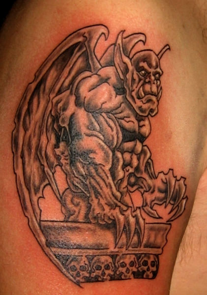 Black Ink Gargoyle Tattoo On Man Right Shoulder