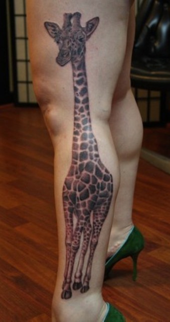 Black Ink Giraffe Tattoo On Left Full Leg
