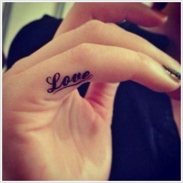 Black Ink Love Lettering Tattoo On Right Hand Finger