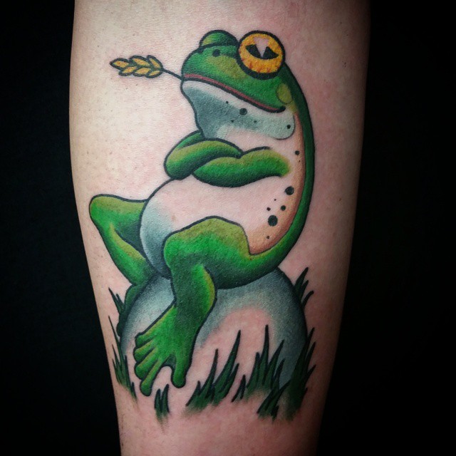 Cool Green Ink Frog Tattoo Design For Leg Calf