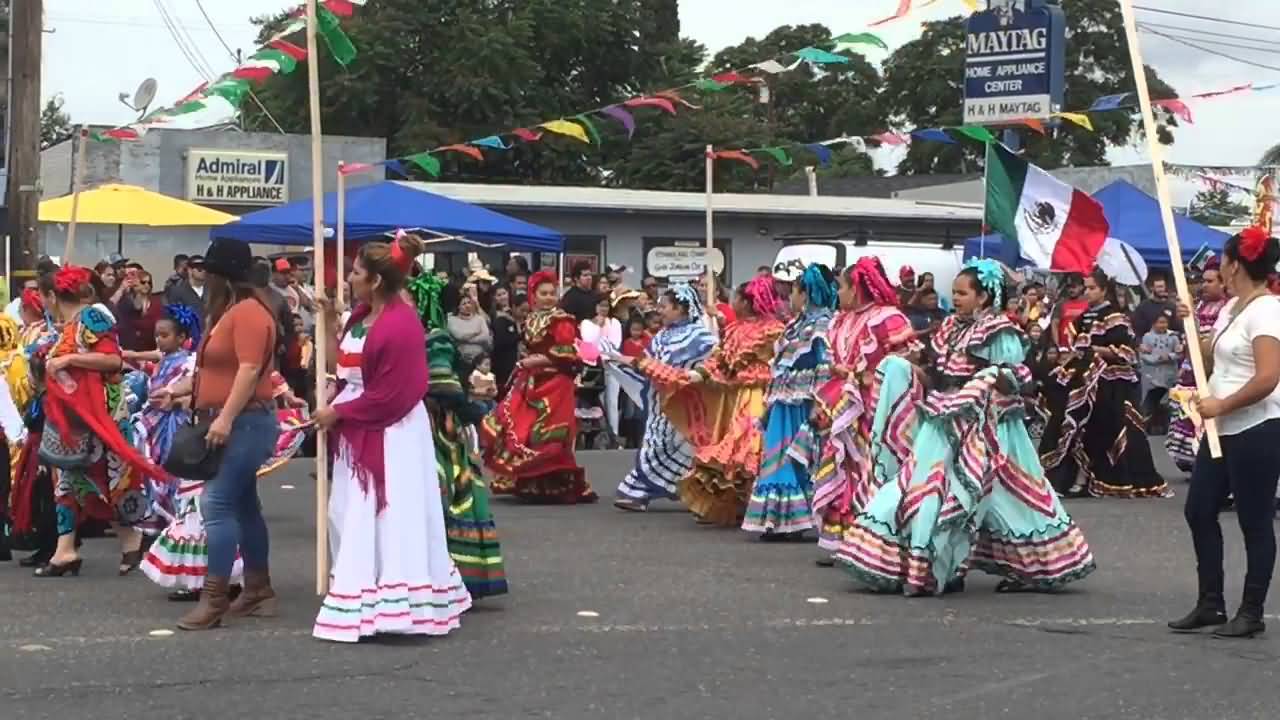 Modesto's Cinco De Mayo Parade