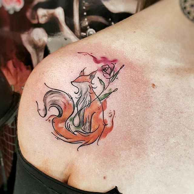 Watercolor Fox With Rose Tattoo On Right Front Shoulder