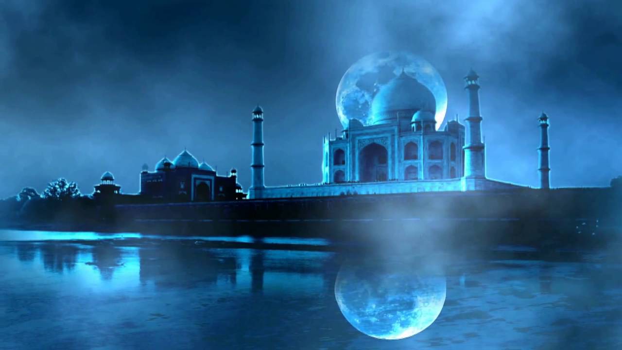 Taj Mahal Moon light Reflection