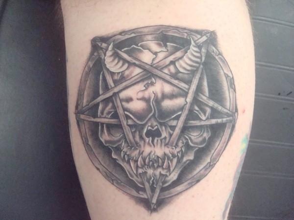 Awesome Grey Pentagram Star Tattoo On Back Leg