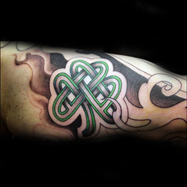 Beautiful Celtic Shamrock Tattoo On Bicep