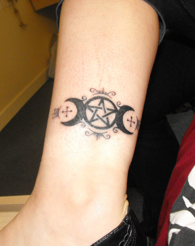 Black Moon And Pentagram Star Tattoo On Side Leg