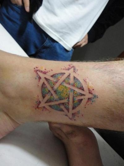 Color Ink Pentagram Star Tattoo On Leg