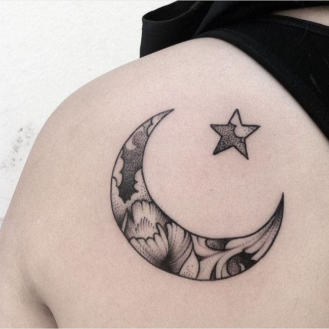 Grey Ink Half Moon And Star Tattoo On Left Back Shoulder