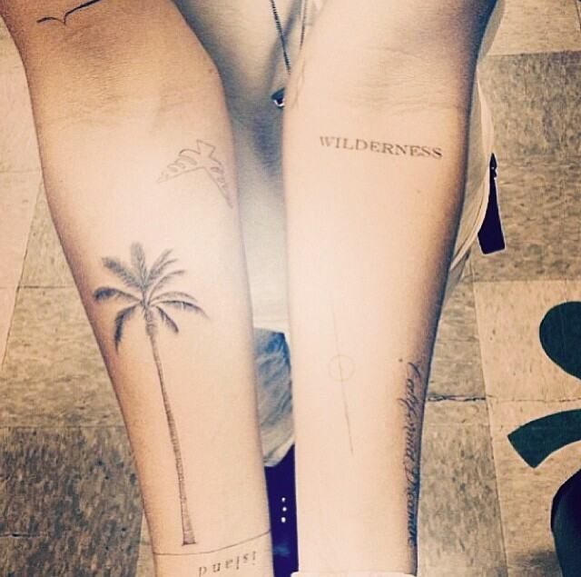 Grey Ink Palm Tree Tattoo On Right Forearm