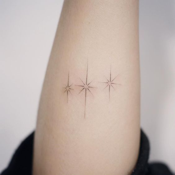 88+ Beautiful Shooting Stars Tattoo Ideas And Meanings