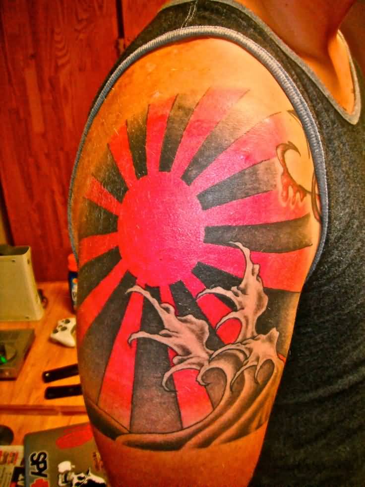 Rising Sun Tattoo On Man Right Shoulder