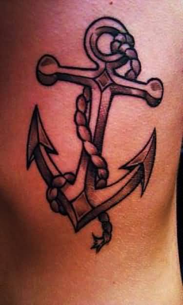 Rope Anchor Tattoo On Man Side Rib