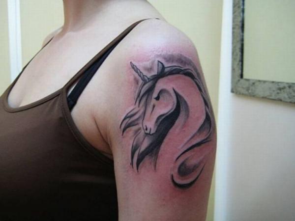 3D Horse Head Tattoo On Girl Left Shoulder