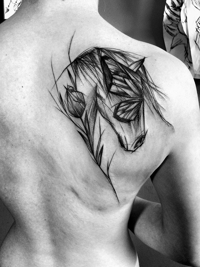 Abstract Horse Head Tattoo On Right Back Shoulder
