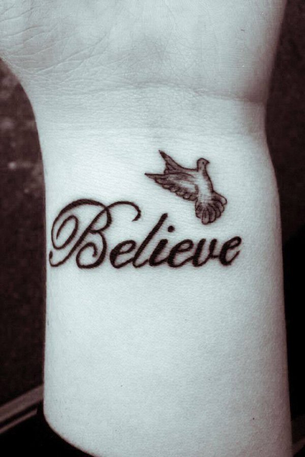 Believe Dove Tattoo Pe Încheietura Stângă