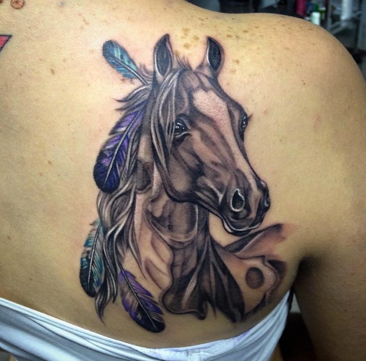 Color Feather And Horse Head Tattoo On Right Back Shoulder