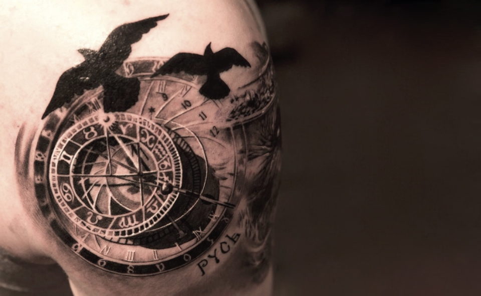 3d Flying Birds And Compass tattoo On shoulde r