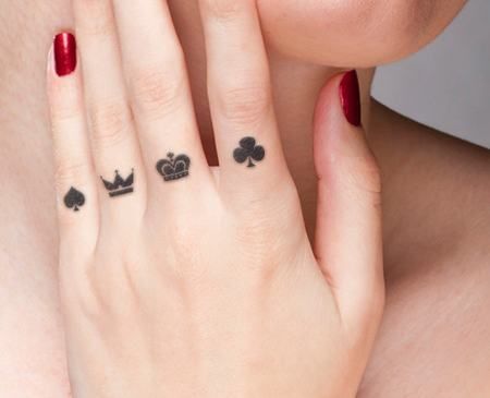 Awesome King and Queen Crown Tattoo On Fingers