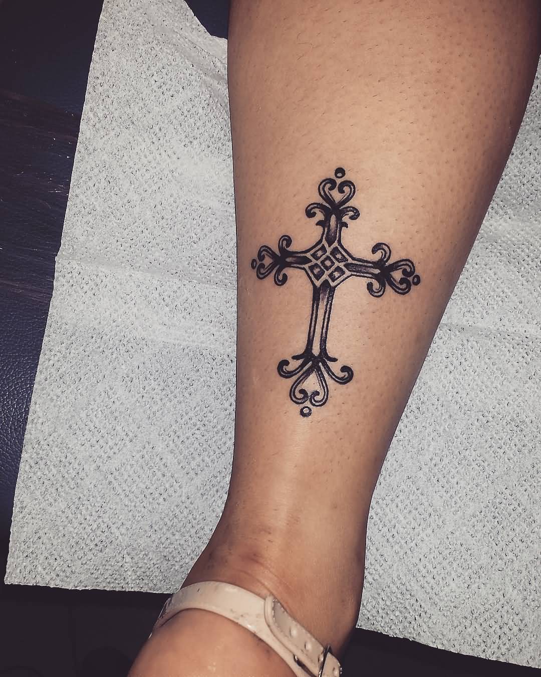 Beautiful Cross Tattoo On Leg