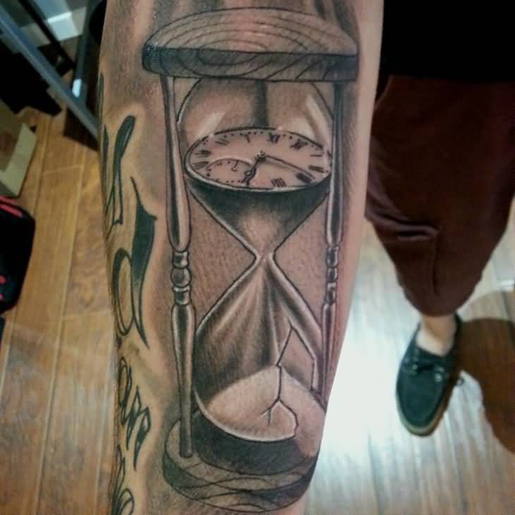 Broken Hourglass Tattoo Design idea