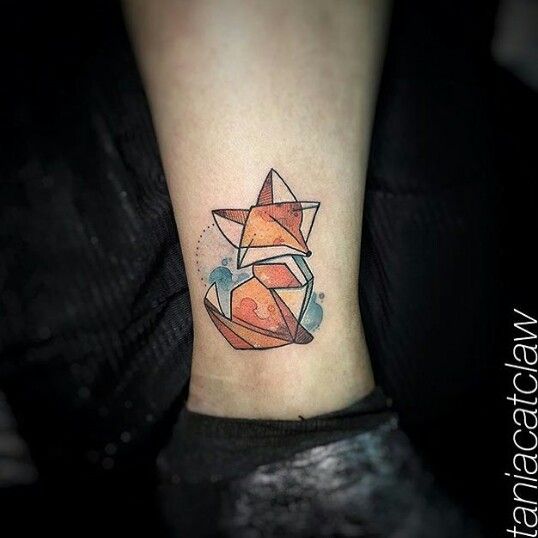 Geometric Watercolor Fox Tattoo On Leg