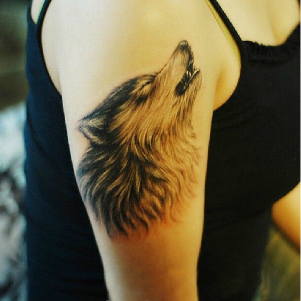 Howling Wolf Tattoo On Shoulder