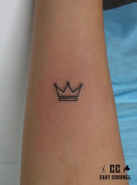 Minimal Crown Tattoo
