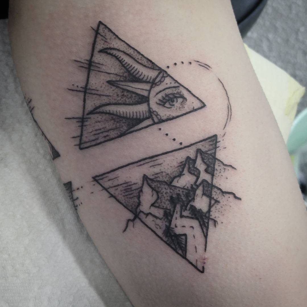 Mountains And Sun In Triangles tattoo Design