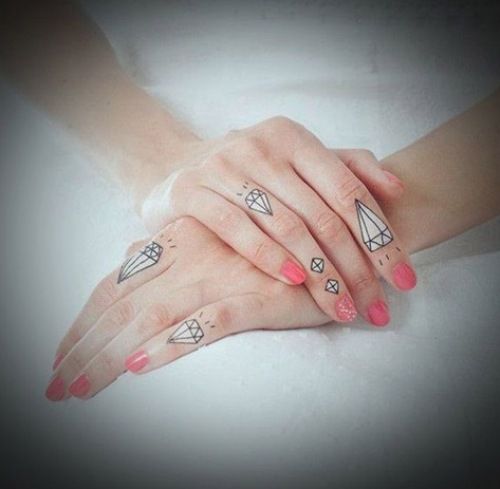 Small Diamonds Tattoo On Fingers