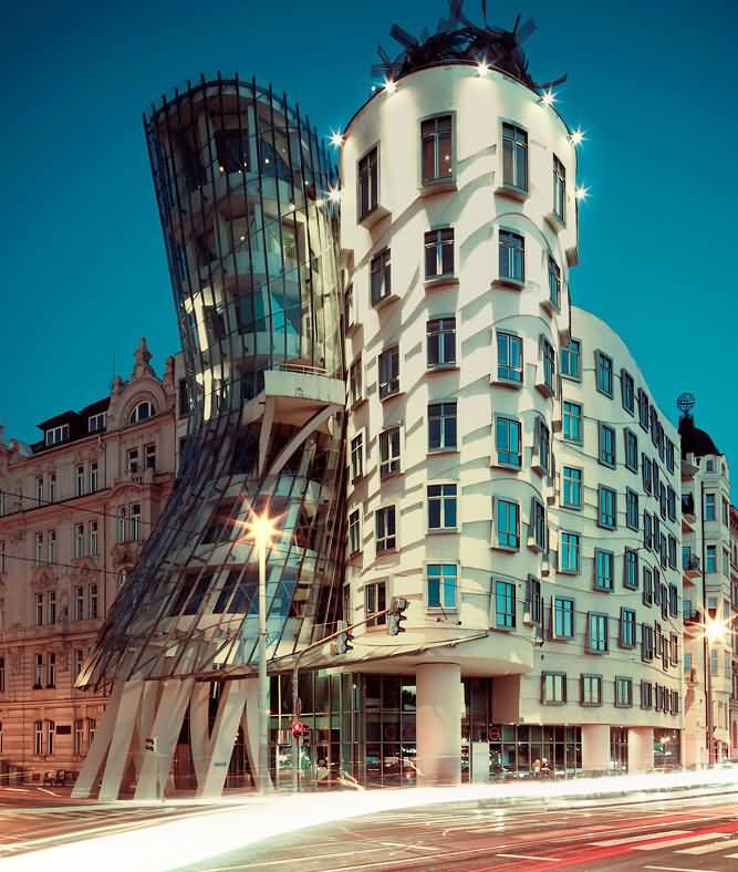 The Dancing House Amazing Architecture Of Prague