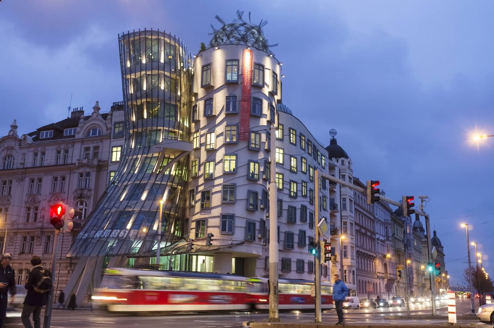 The Dancing House Looks Adorable At Dusk