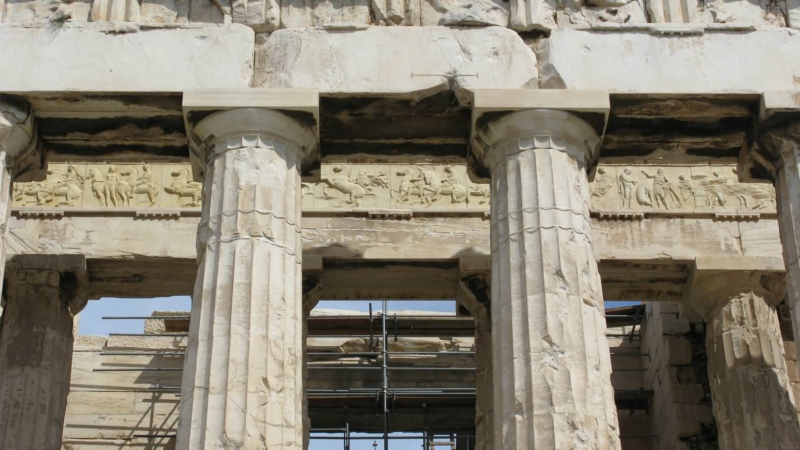 The Details Of The Columns Of Parthenon Temple In Athens, Greece