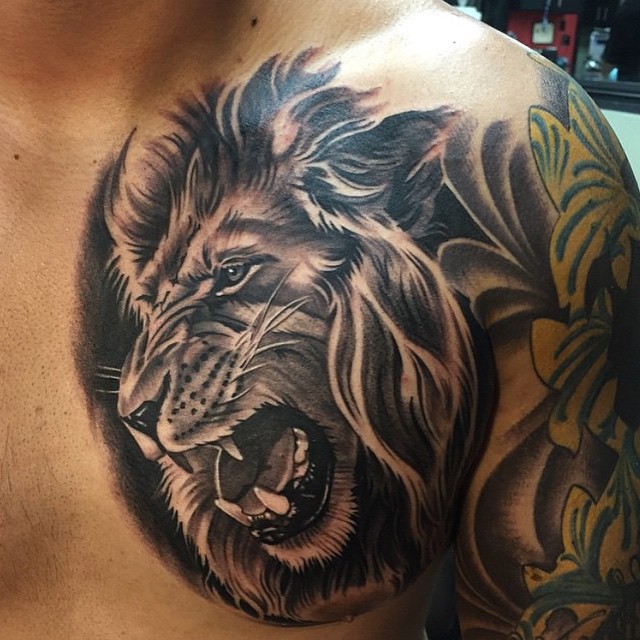 Amazing Realistic Lion Tattoo On Chest