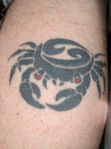 Black Crab Tattoo Design On Leg calf