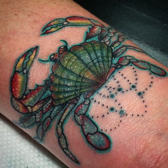 Green And Red Crab Tattoo Design Idea