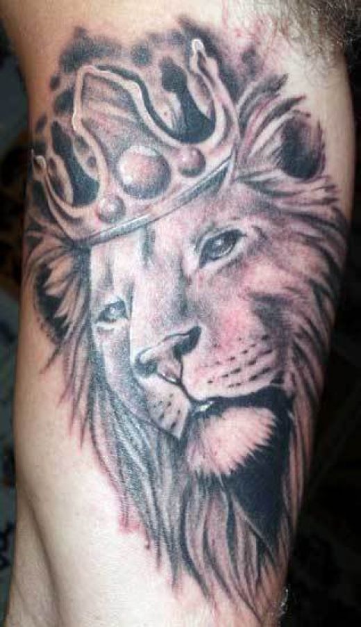 King Lion Tattoo Design For Men