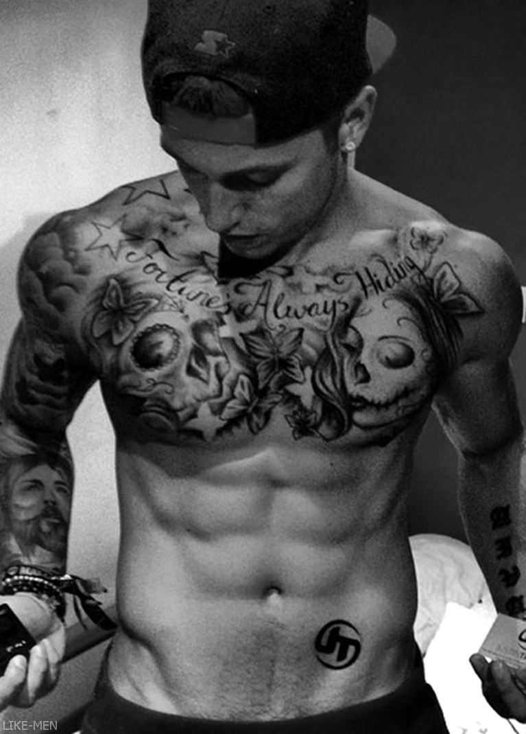 [View 36+] Chest Tattoos For Men Black And Grey
