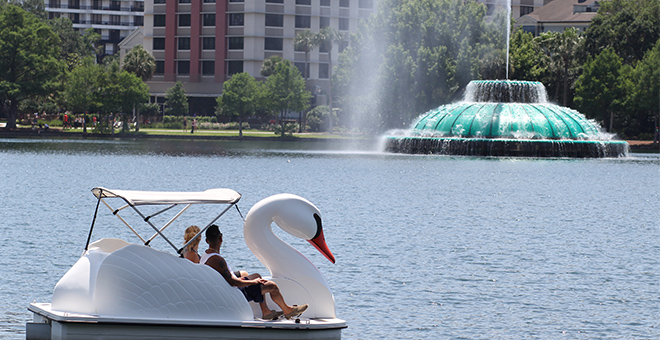 Enjoy Boating At Lake Eola Park, Orlando