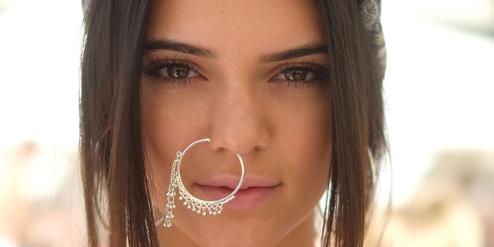 Kendall Jenner Stylish Hoop Style Nose Ring Piercing