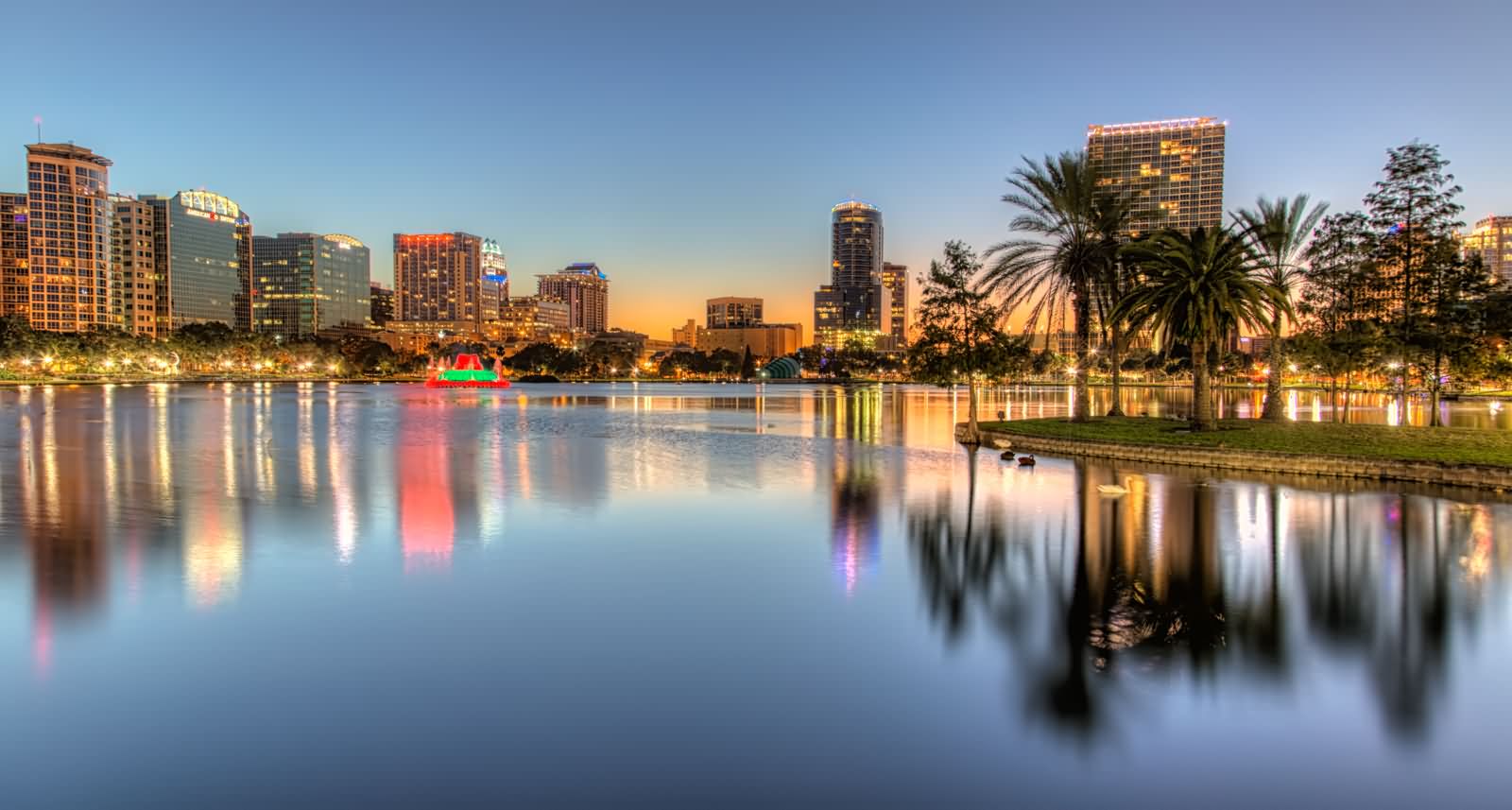 Lake Eola Classic View Just Before Sunset