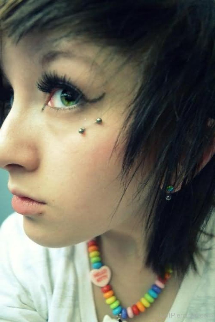 Surface Barbell Butterfly Kiss Anti Eyebrow Piercing