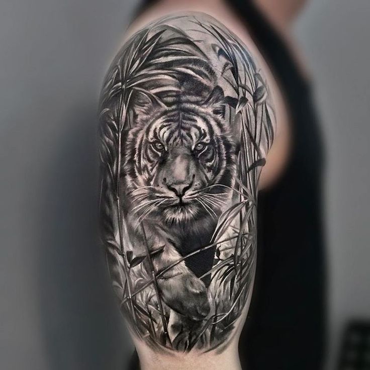 Black & White Tiger Tattoo On Shoulder Cap & Half Sleeve